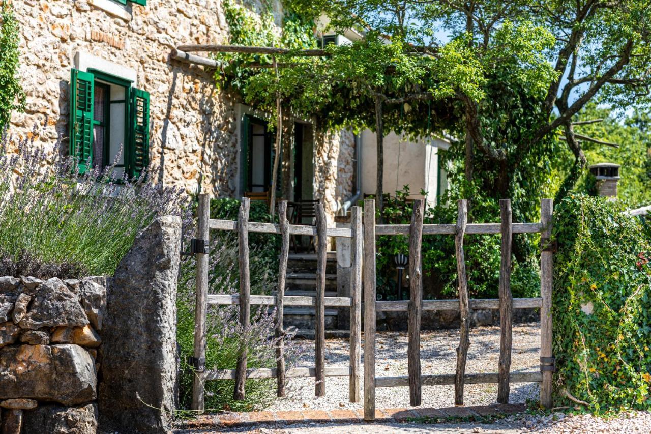 Villa Lindraze Добринь Экстерьер фото
