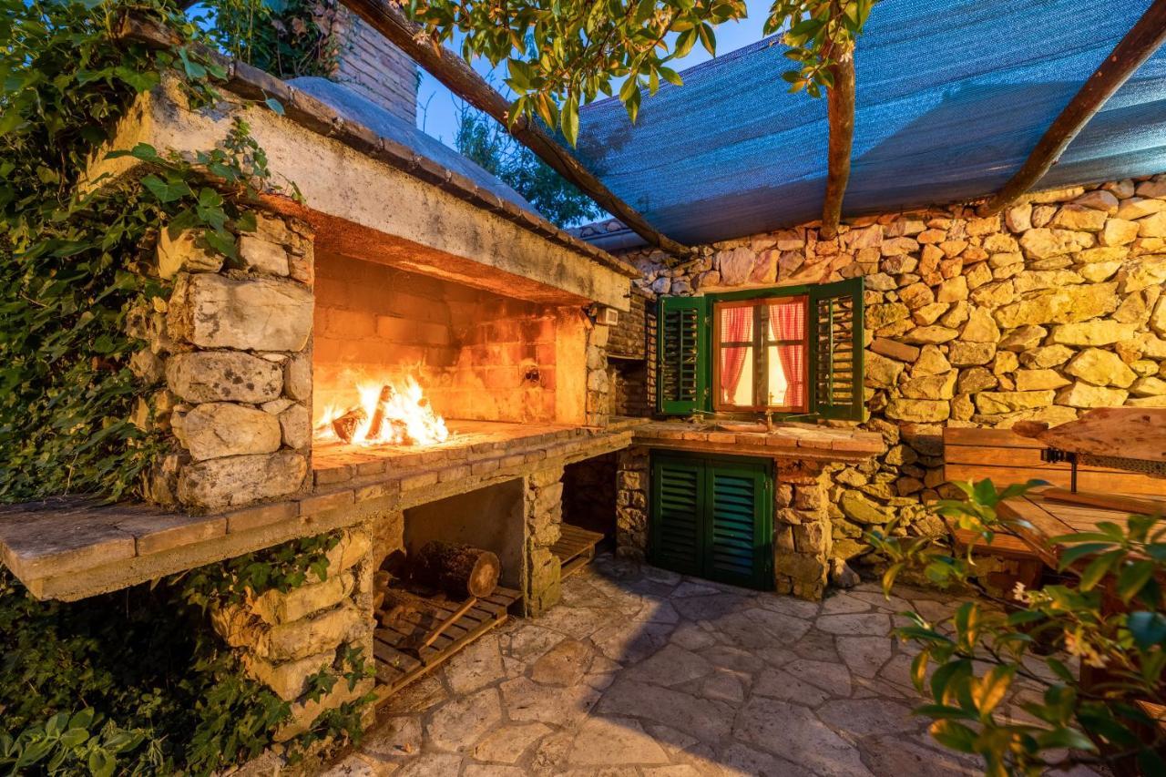 Villa Lindraze Добринь Экстерьер фото